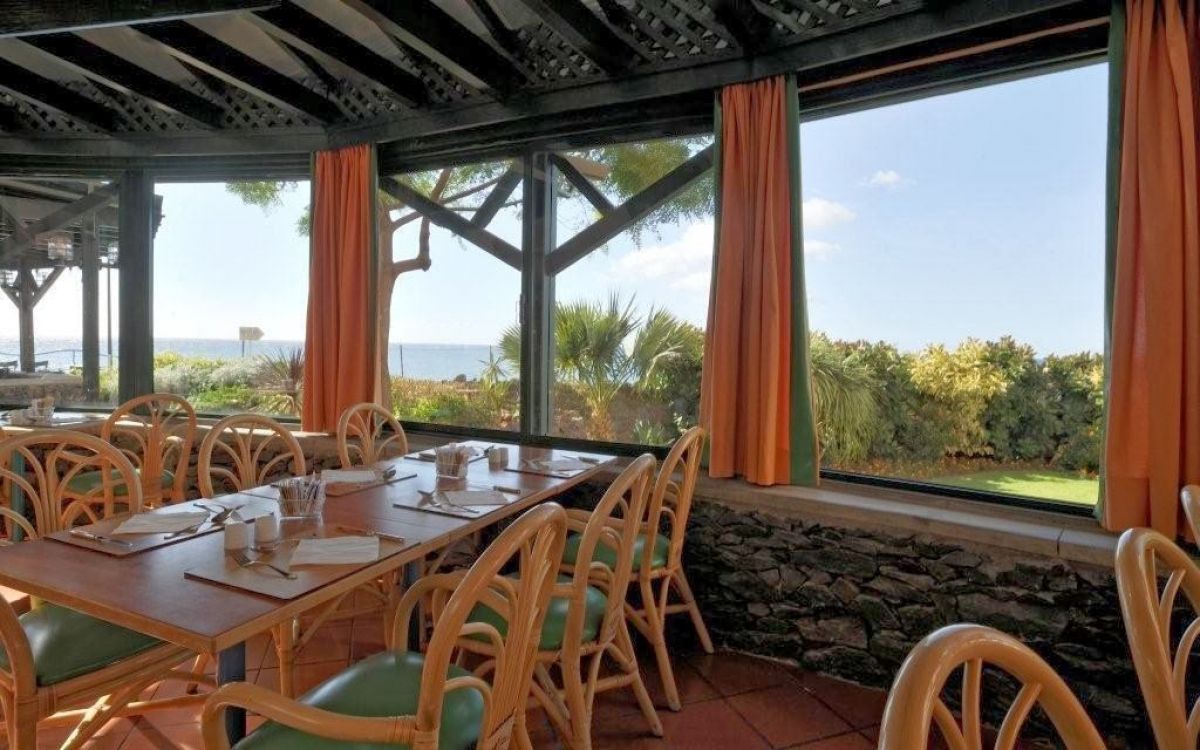 imagini hotel PESTANA BAY